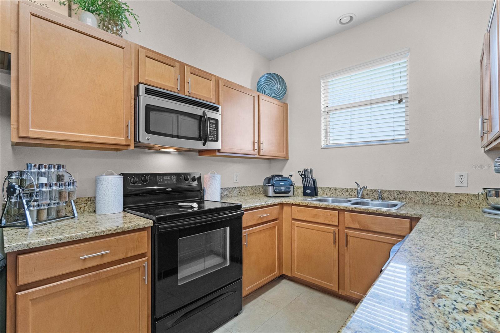 WYNDHAM LAKES ESTATES - Residential