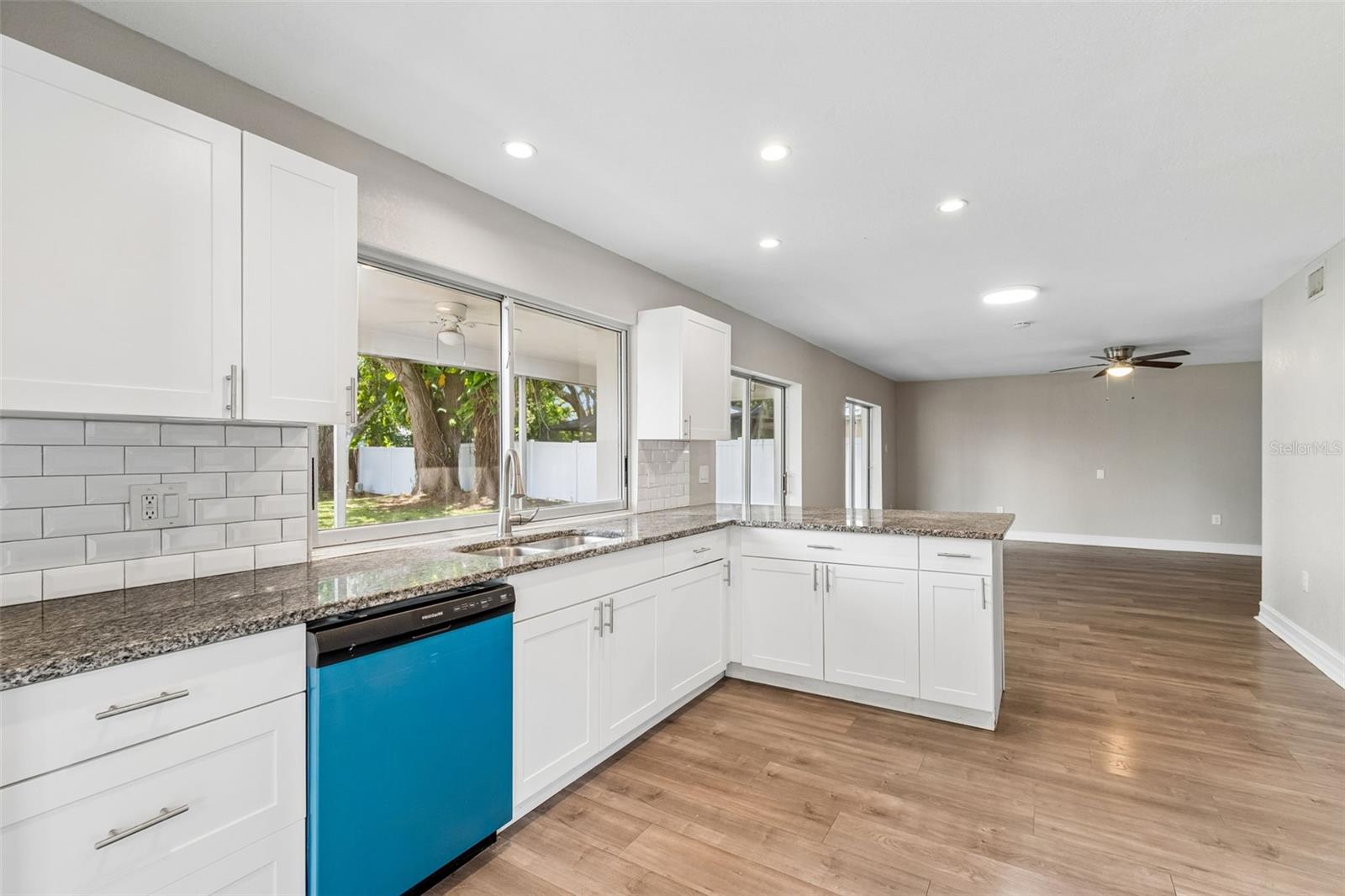 NORTH BAY HILLS - Residential