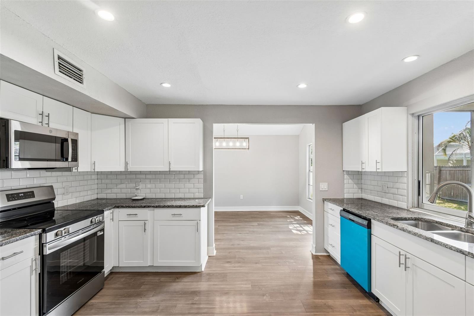 NORTH BAY HILLS - Residential