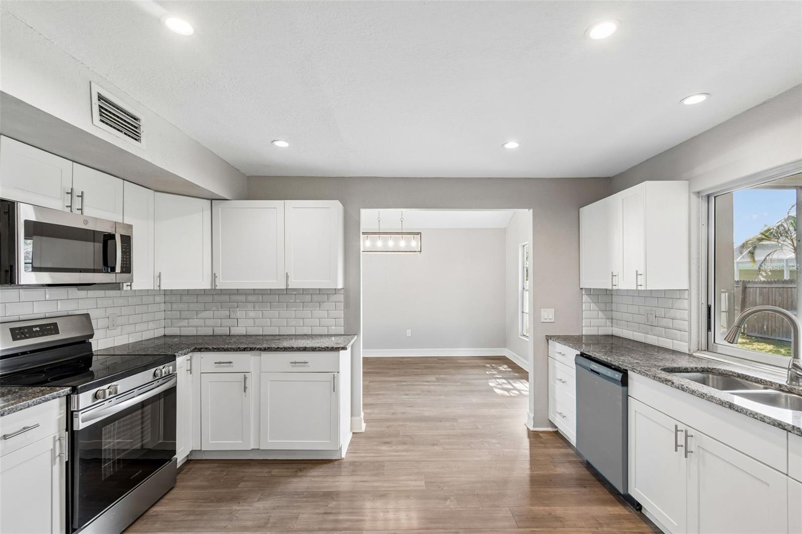 NORTH BAY HILLS - Residential