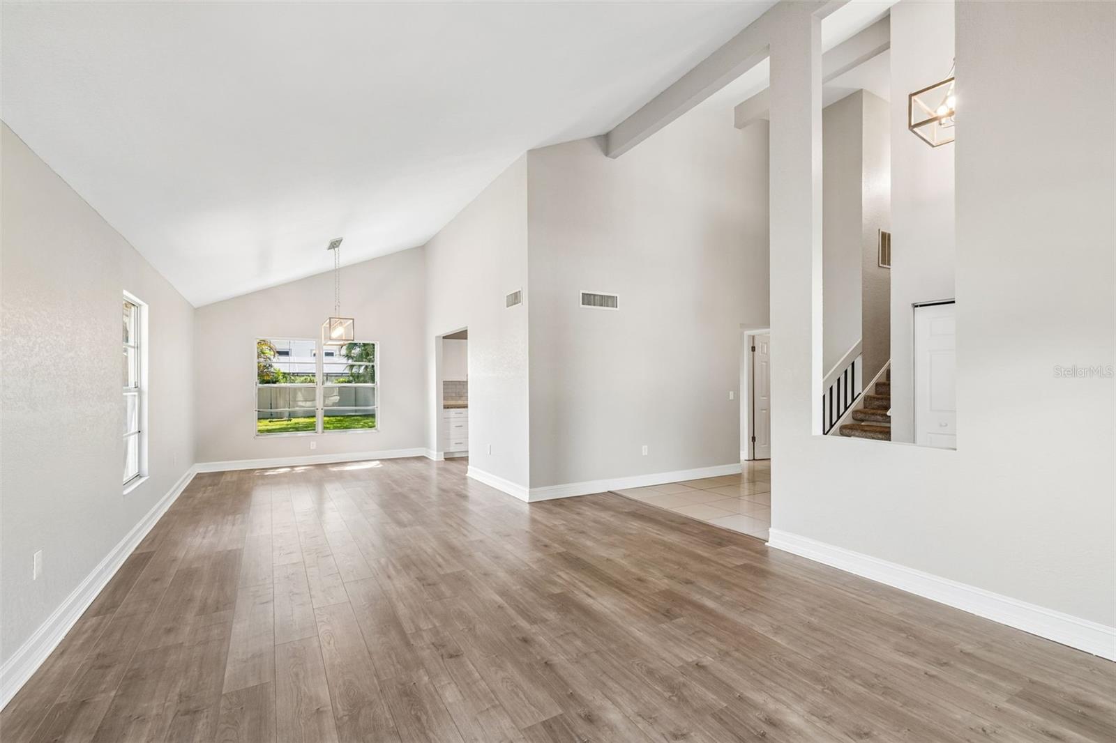 NORTH BAY HILLS - Residential