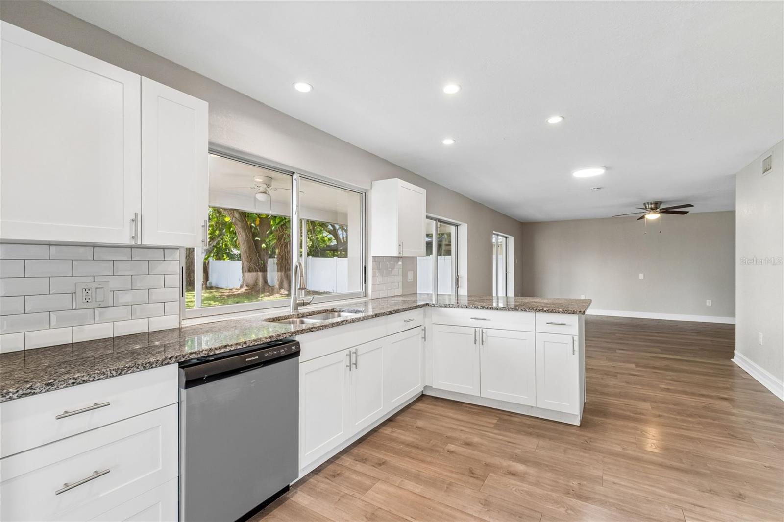 NORTH BAY HILLS - Residential