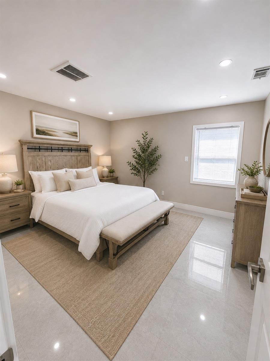 TAMPA SHORES INC #1 UN 1A REP - Residential