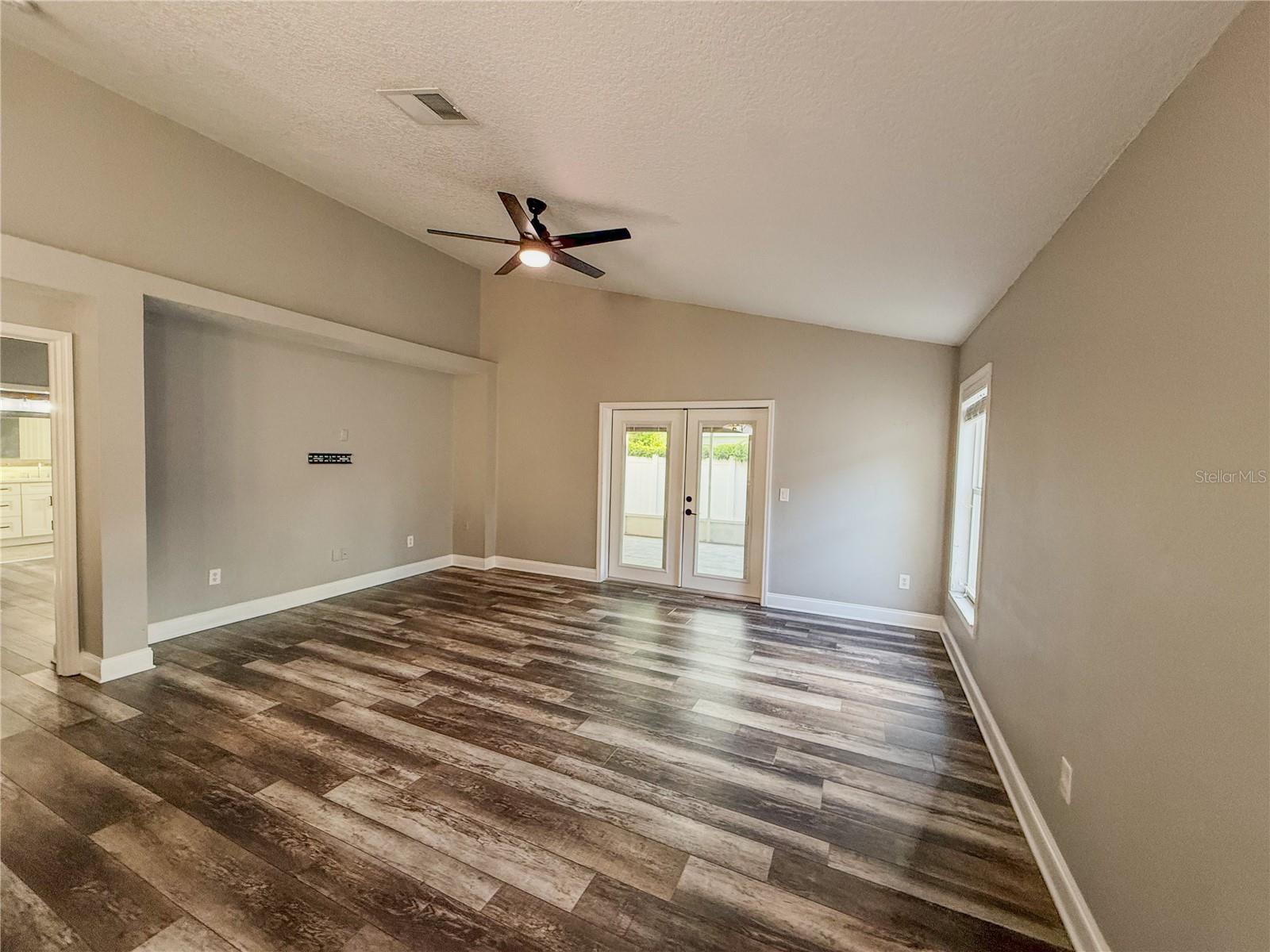 FAWN LAKE PHASE I - Residential