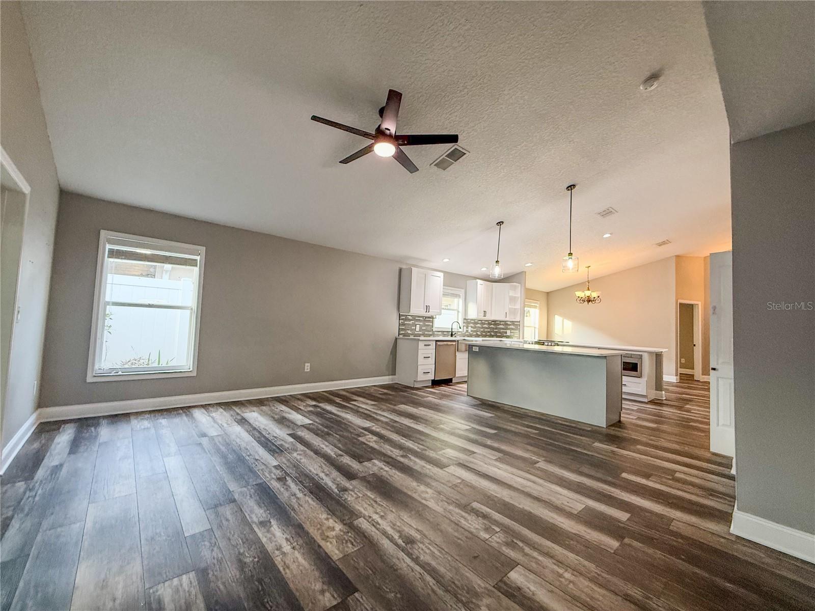 FAWN LAKE PHASE I - Residential
