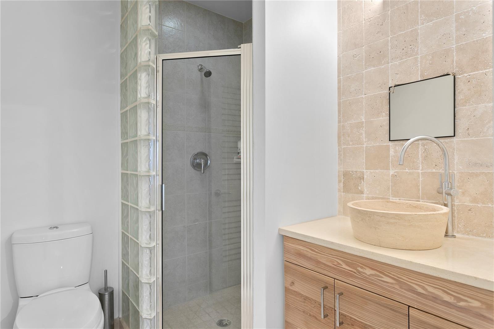 EDISON PLACE A CONDO - Residential Lease