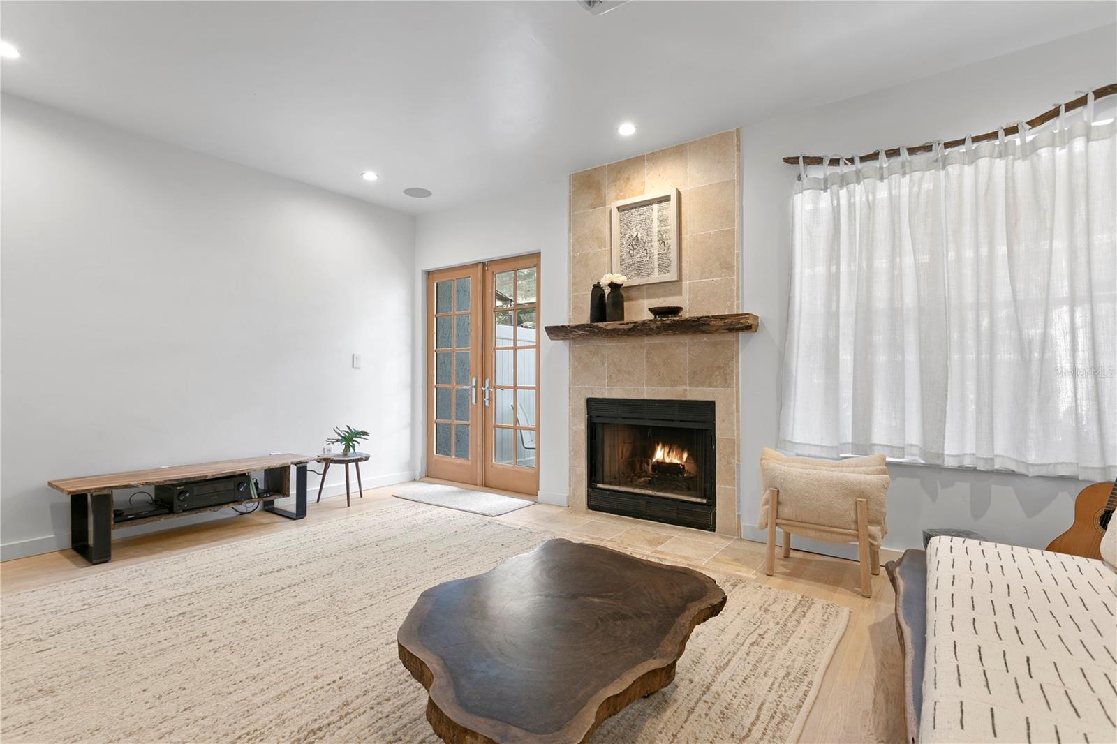 EDISON PLACE A CONDO - Residential Lease