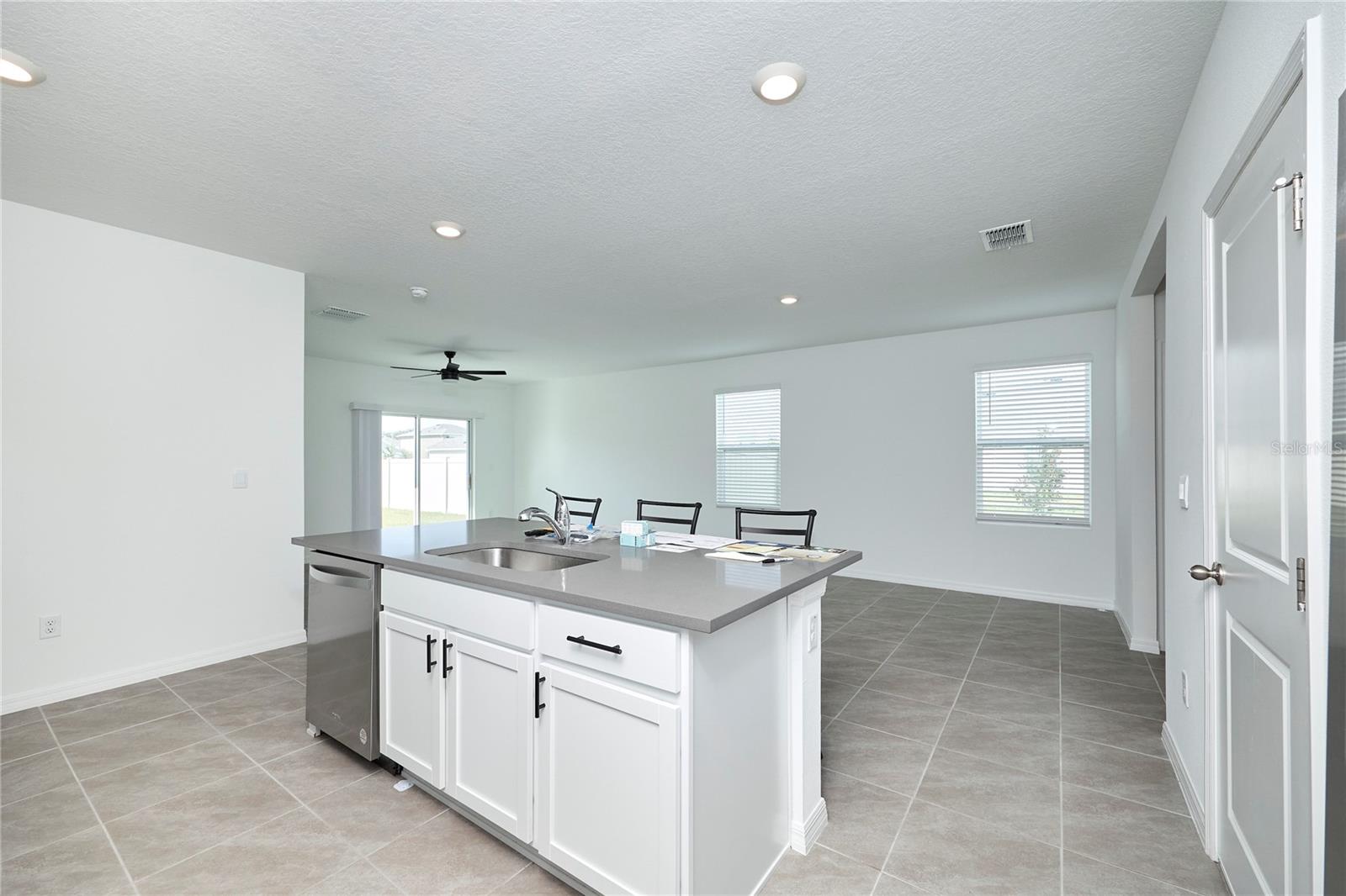 AVALON PARK WEST-NORTH PH 2 4 5 - Residential
