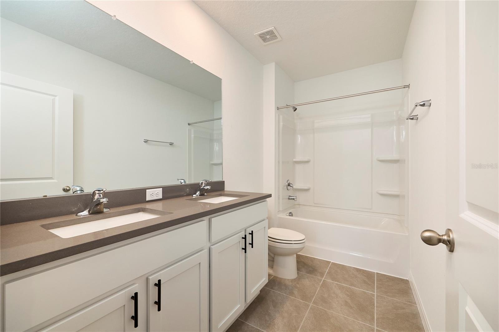 AVALON PARK WEST-NORTH PH 2 4 5 - Residential