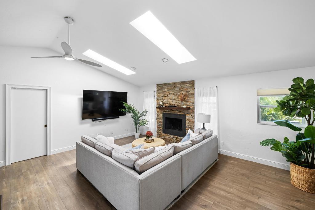 NOKOMIS ACRES AMD - Residential