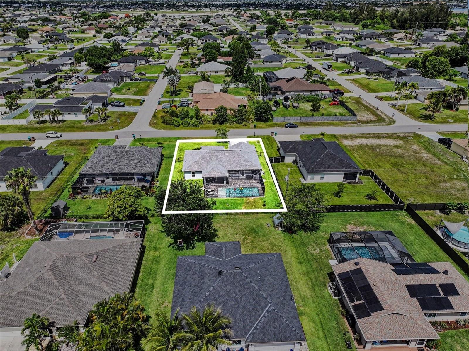 CAPE CORAL - Residential