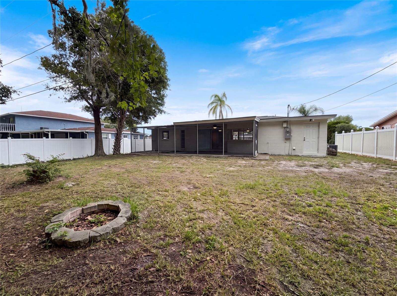 BEACON SQUARE - Residential