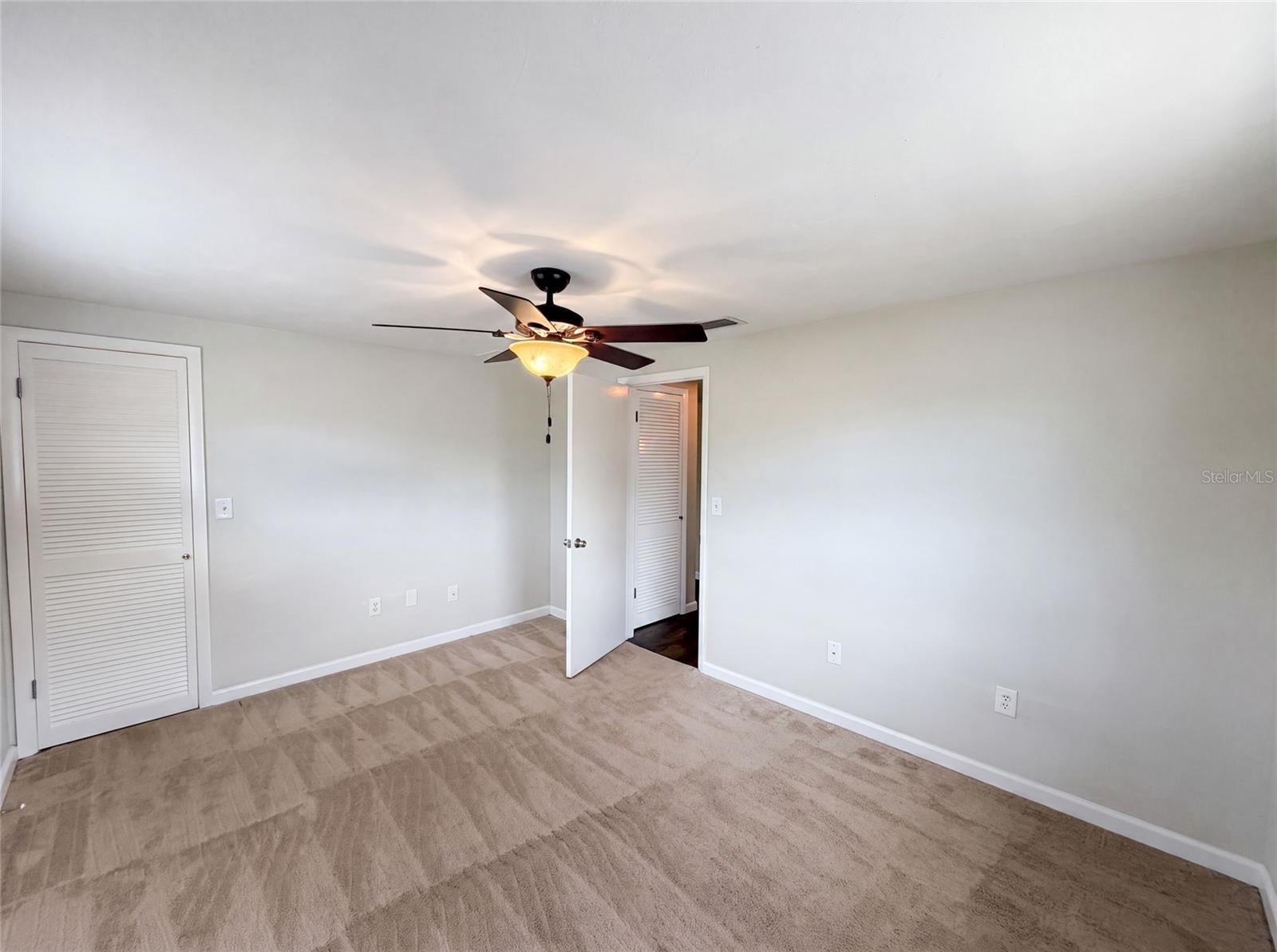 BEACON SQUARE - Residential