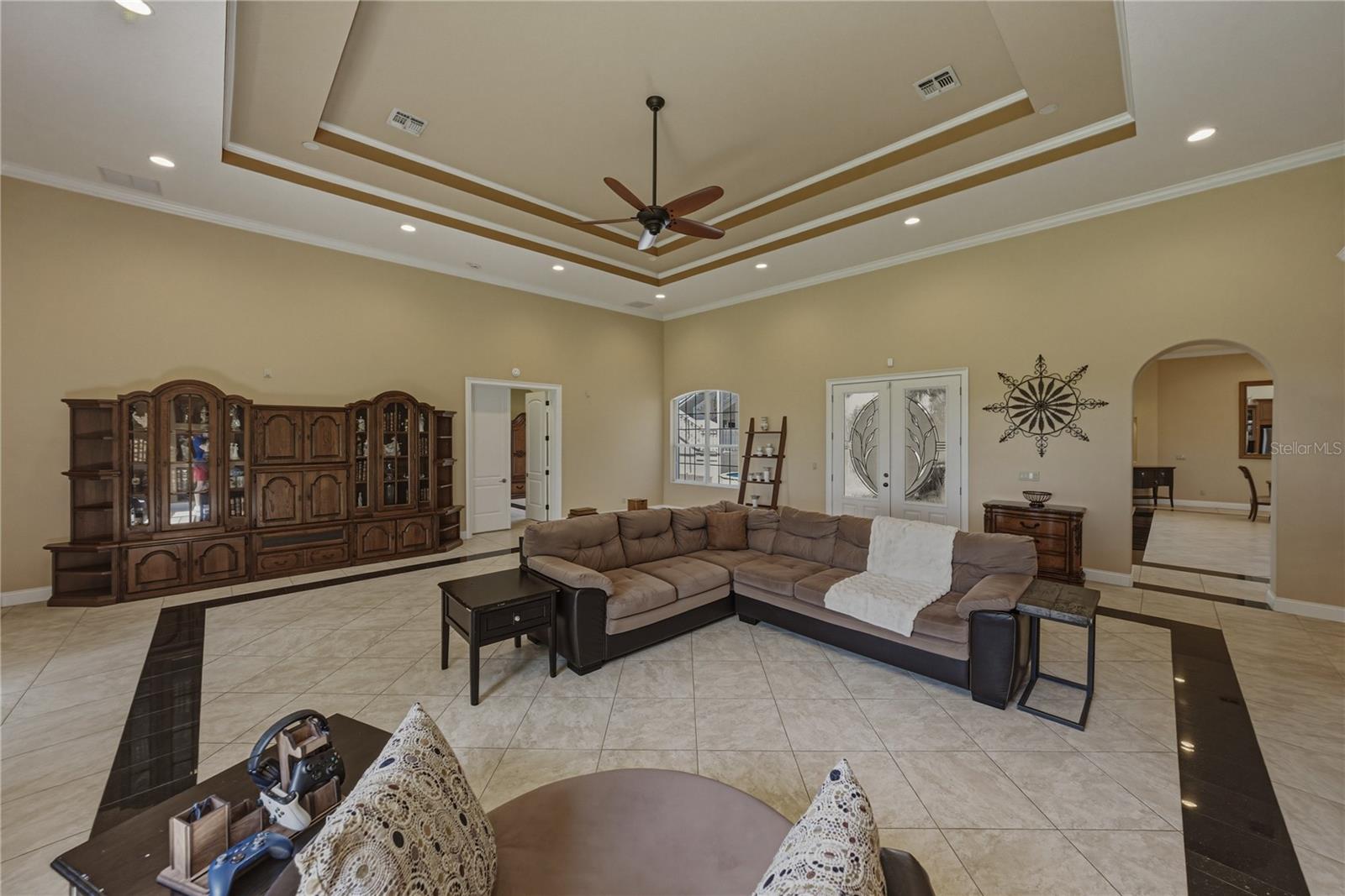 SKY RIDGE TERRACE - Residential
