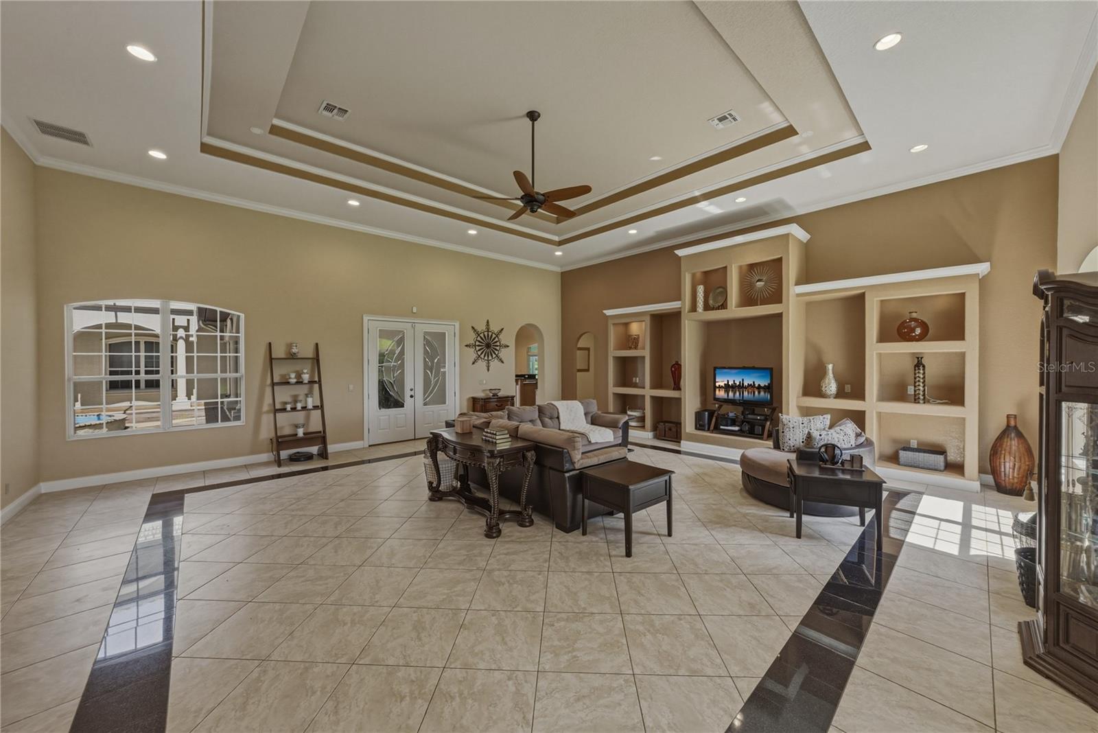 SKY RIDGE TERRACE - Residential