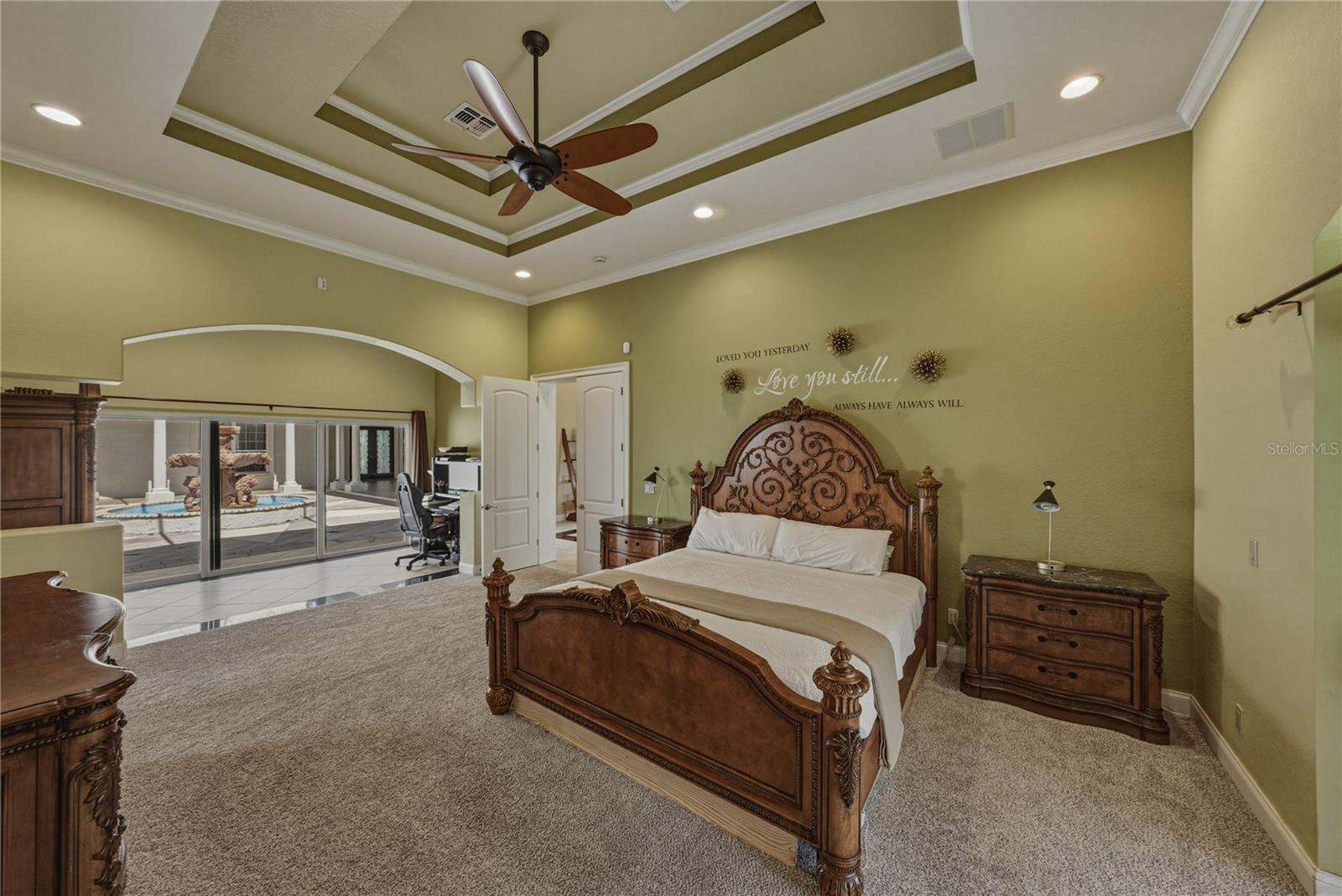 SKY RIDGE TERRACE - Residential