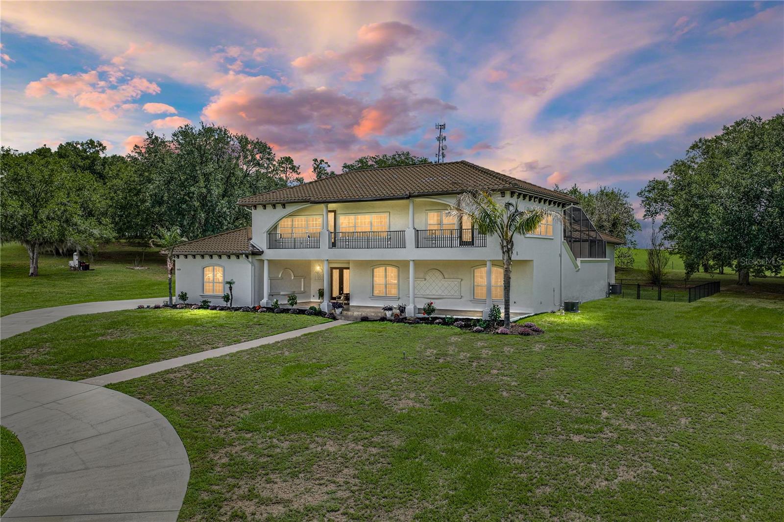 SKY RIDGE TERRACE - Residential