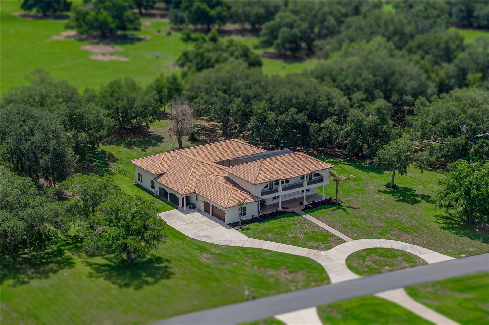 SKY RIDGE TERRACE - Residential