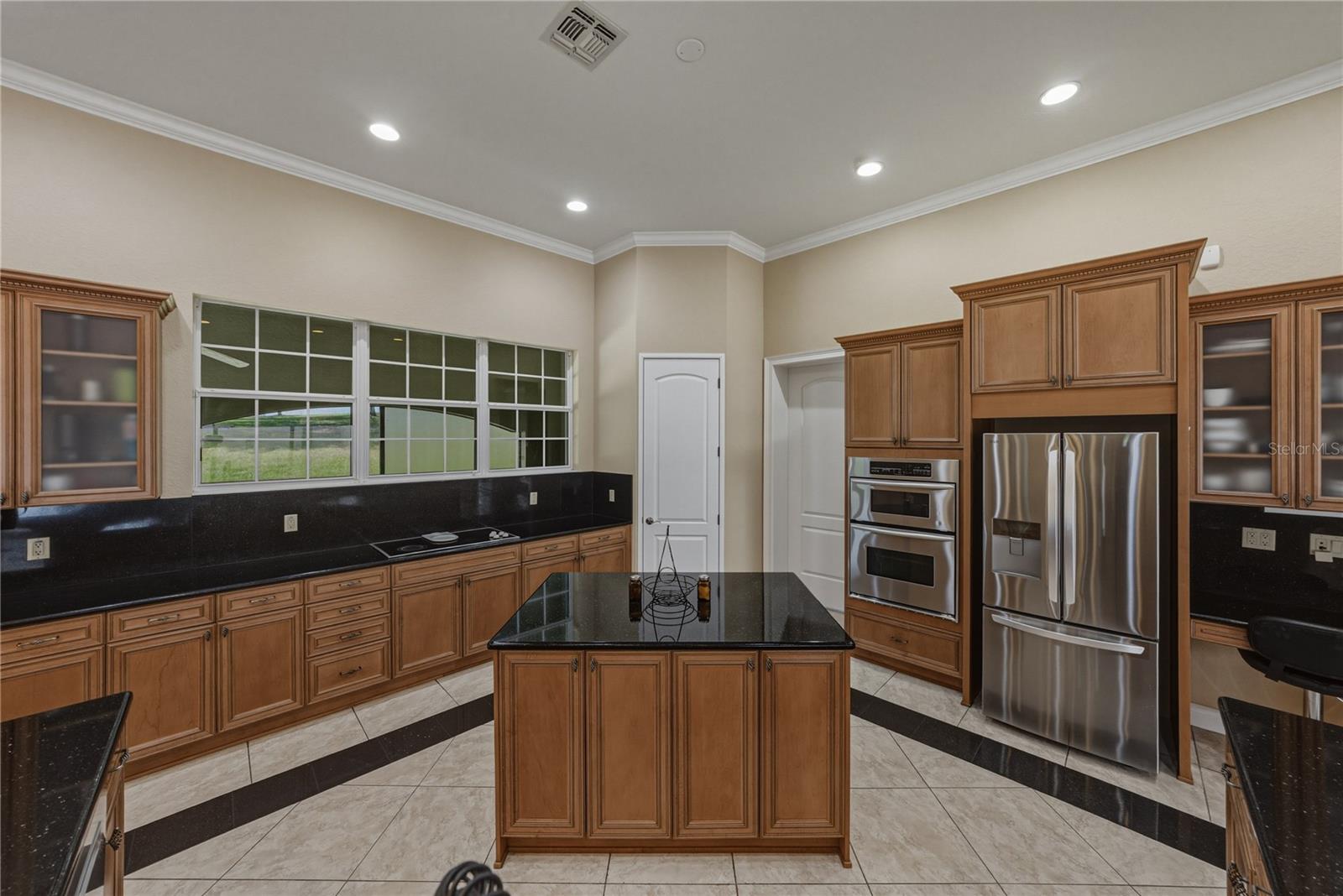 SKY RIDGE TERRACE - Residential