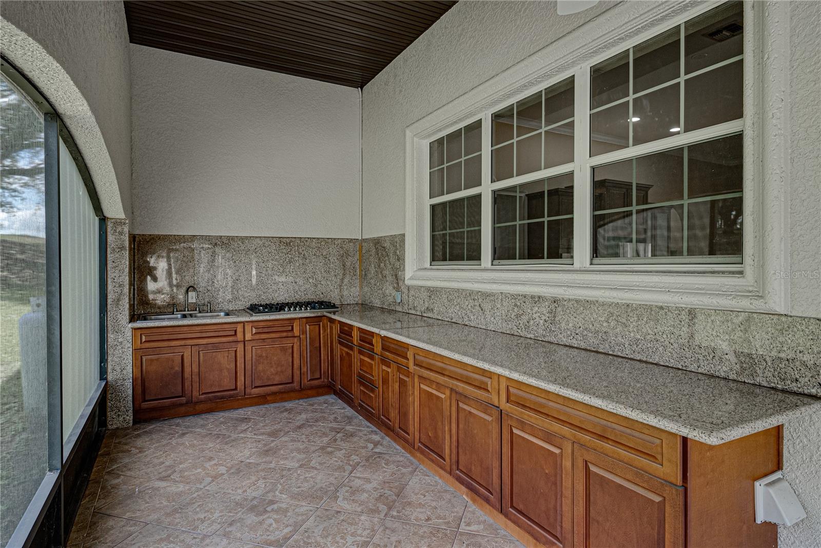 SKY RIDGE TERRACE - Residential