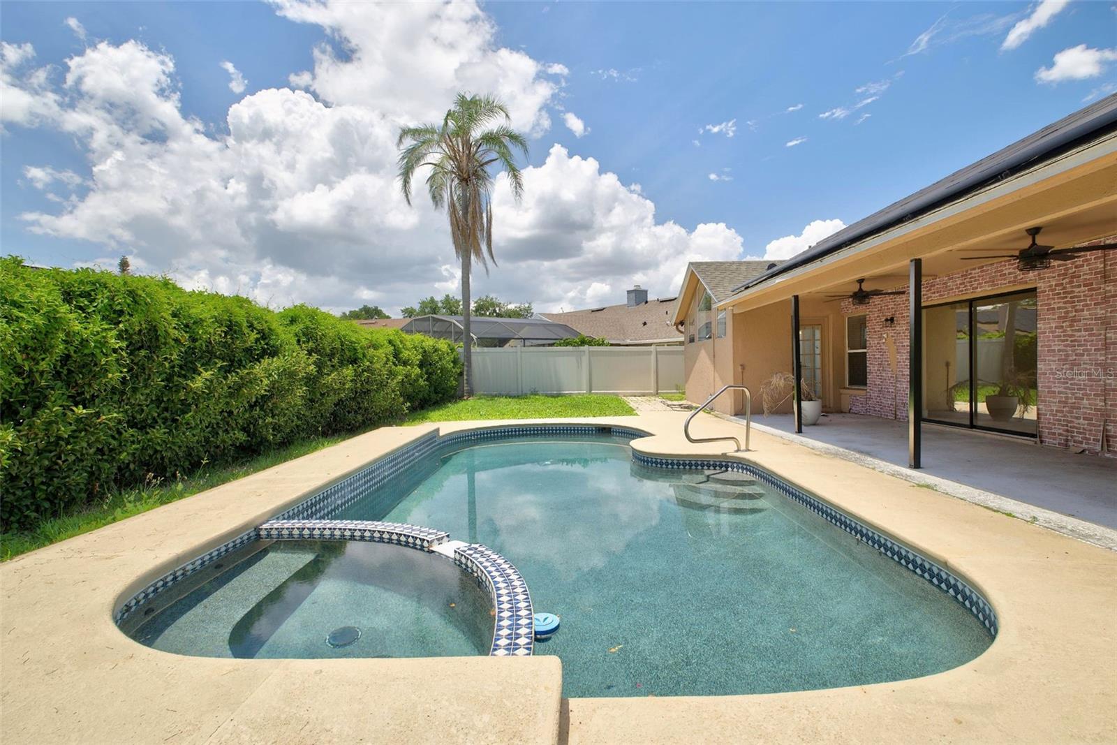 HUNTERS CREEK TR 240 PH 02 - Residential
