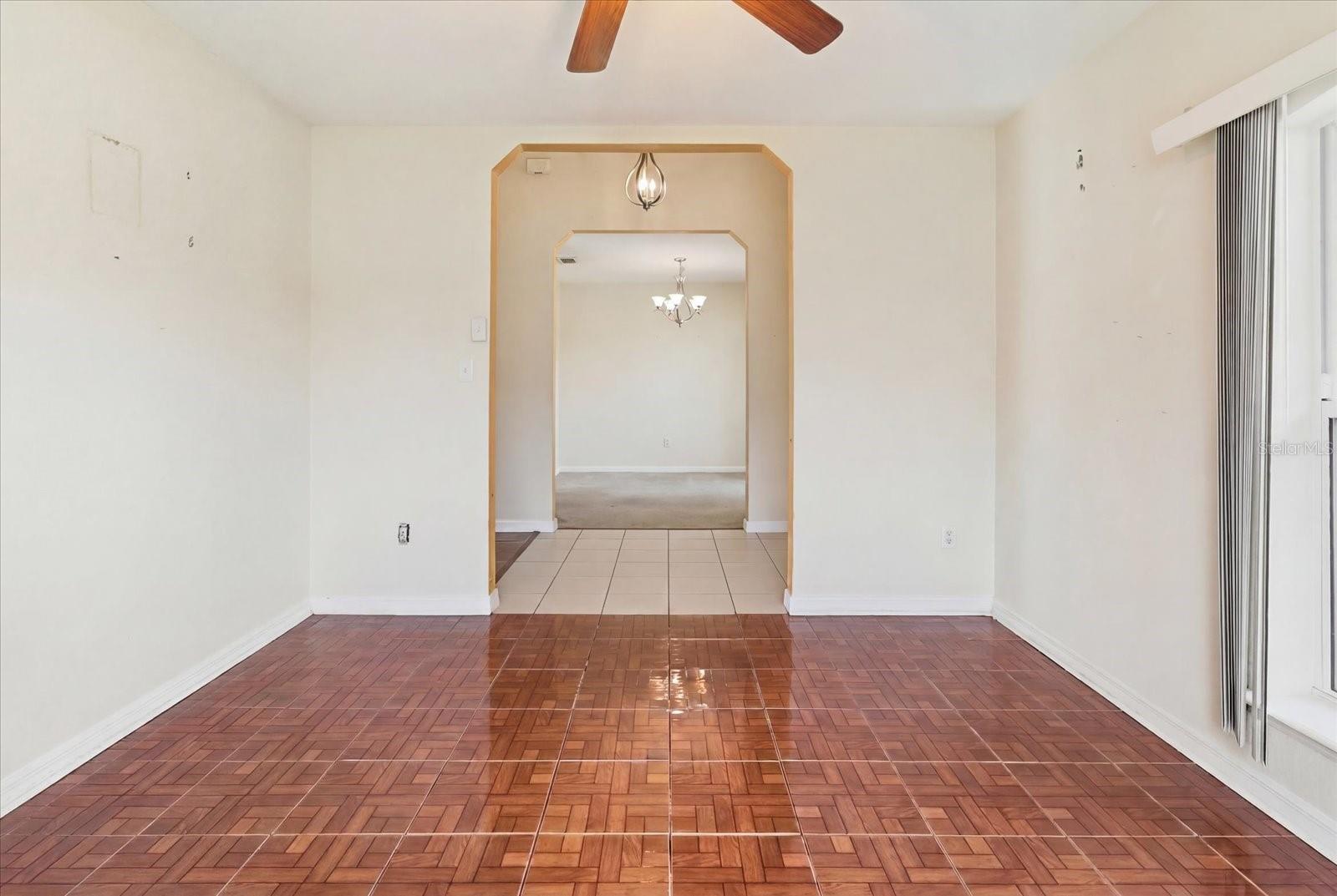 MARION OAKS UN 04 - Residential