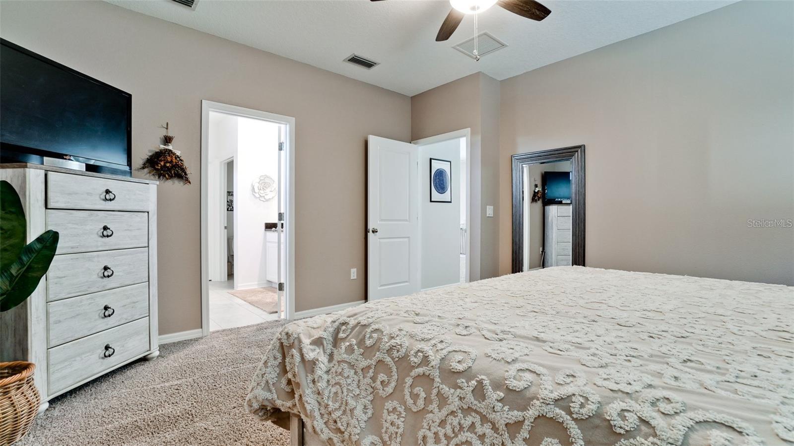ARTISAN LAKES EAVES BEND PH I SP A-K - Residential Lease