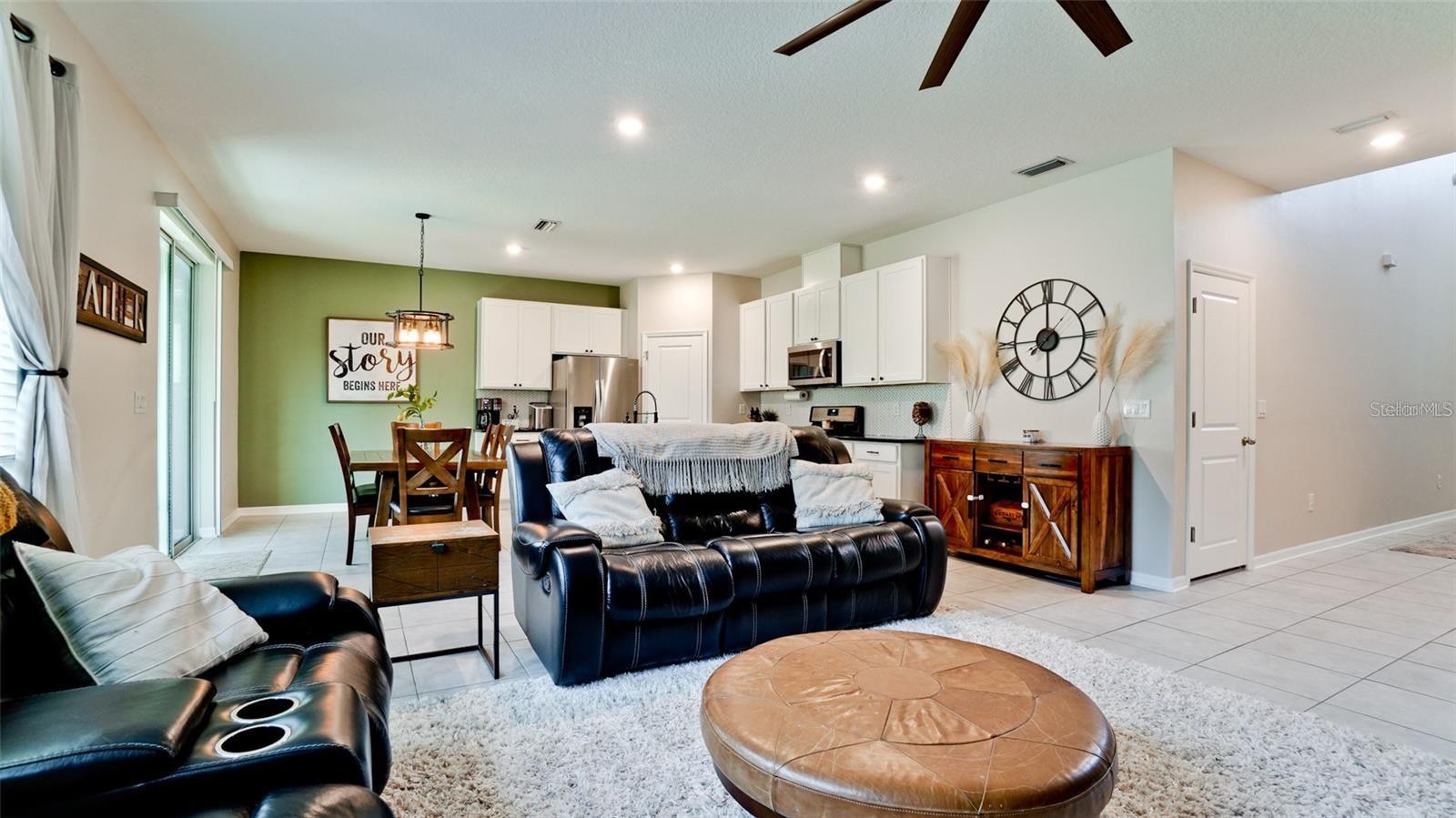 ARTISAN LAKES EAVES BEND PH I SP A-K - Residential Lease