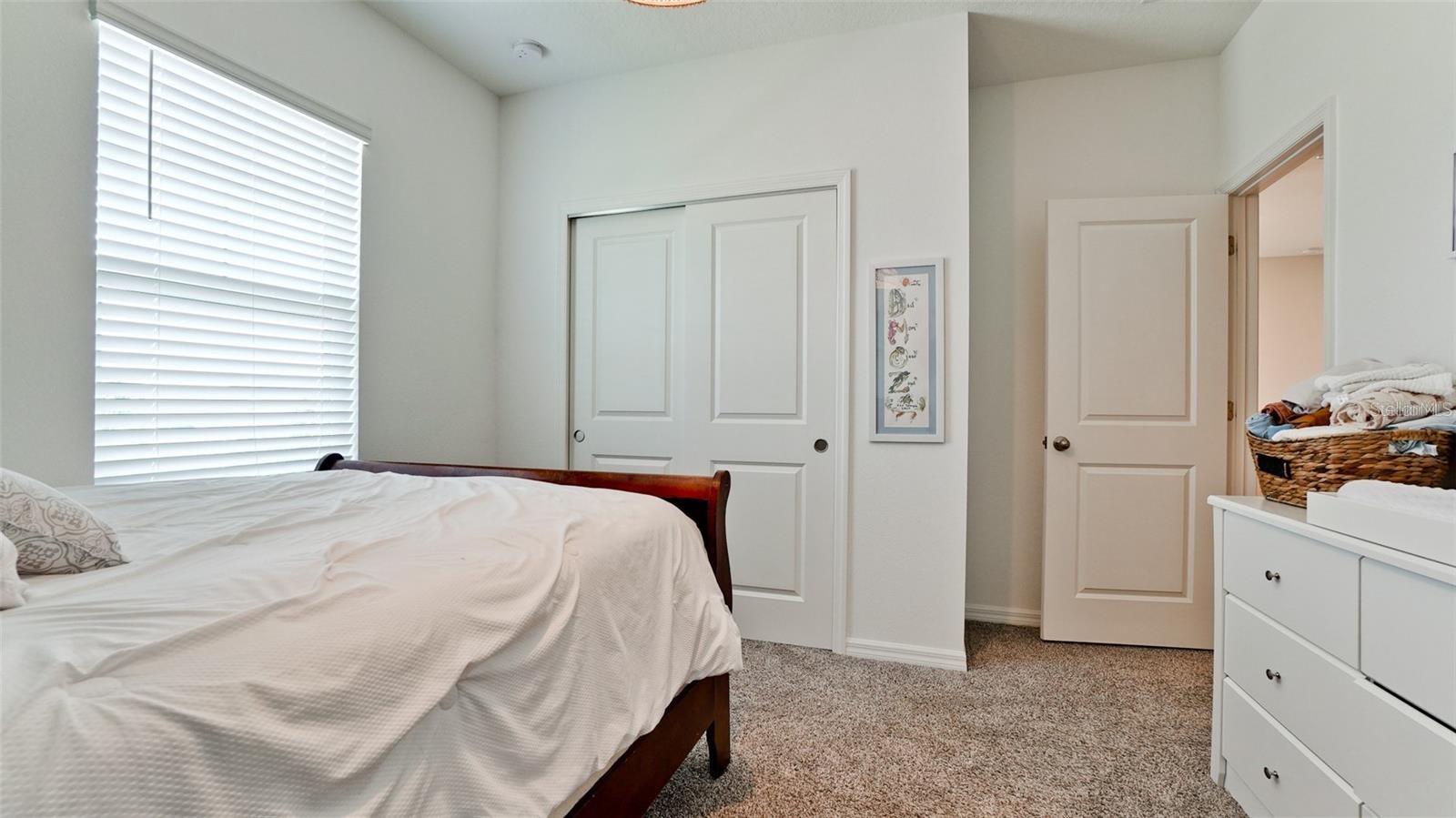 ARTISAN LAKES EAVES BEND PH I SP A-K - Residential Lease