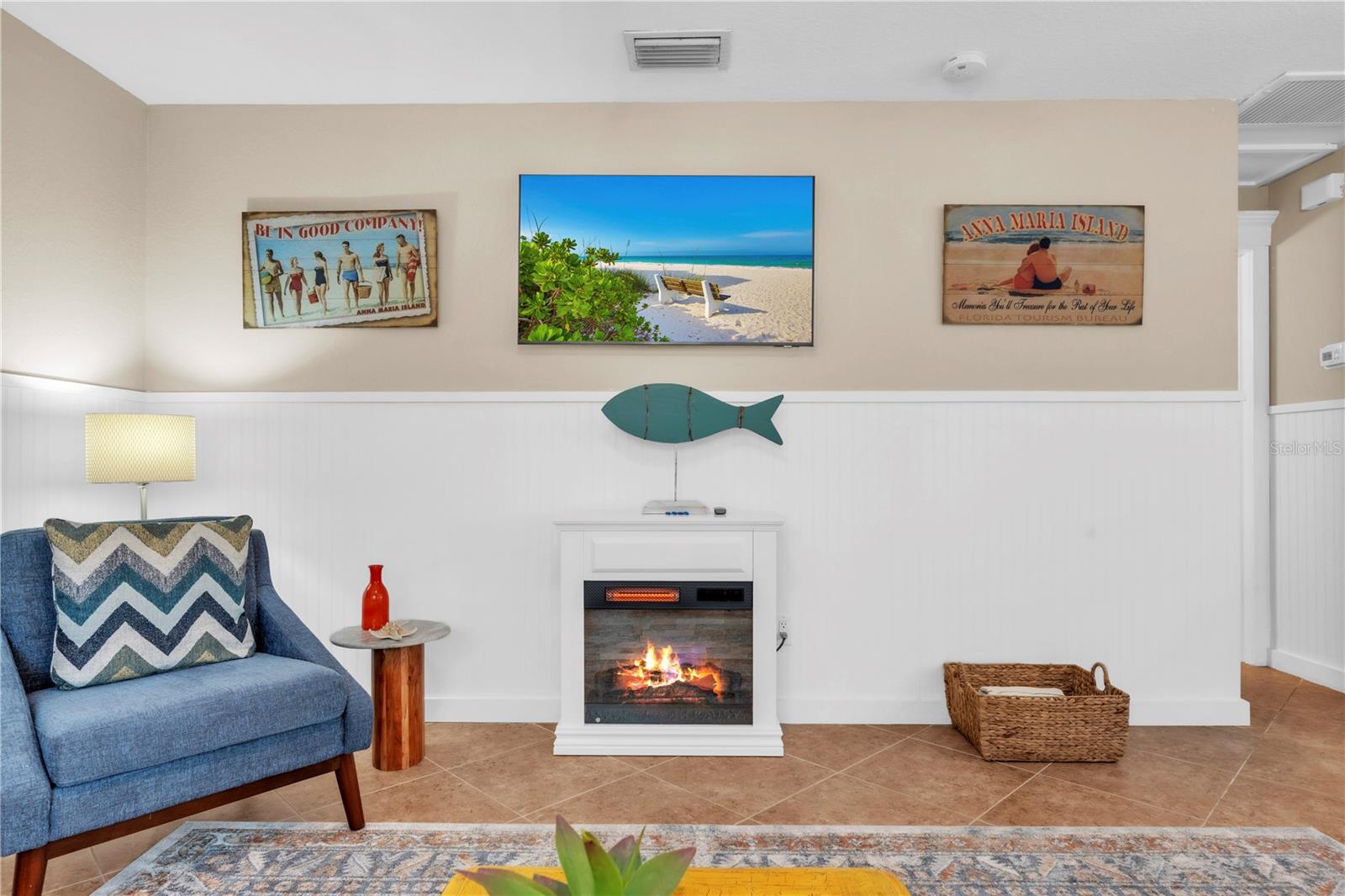 BIRD OF PARADISE OF HOLMES BEACH A CONDO - Residential