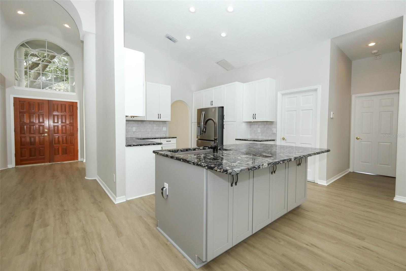 HUNTINGTON PH 2 - Residential