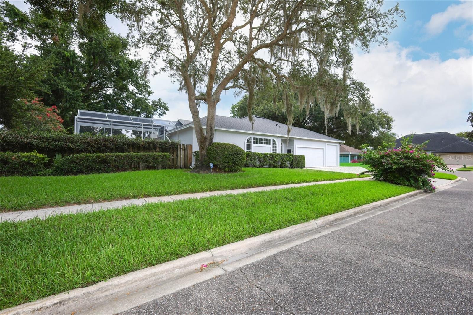 HUNTINGTON PH 2 - Residential
