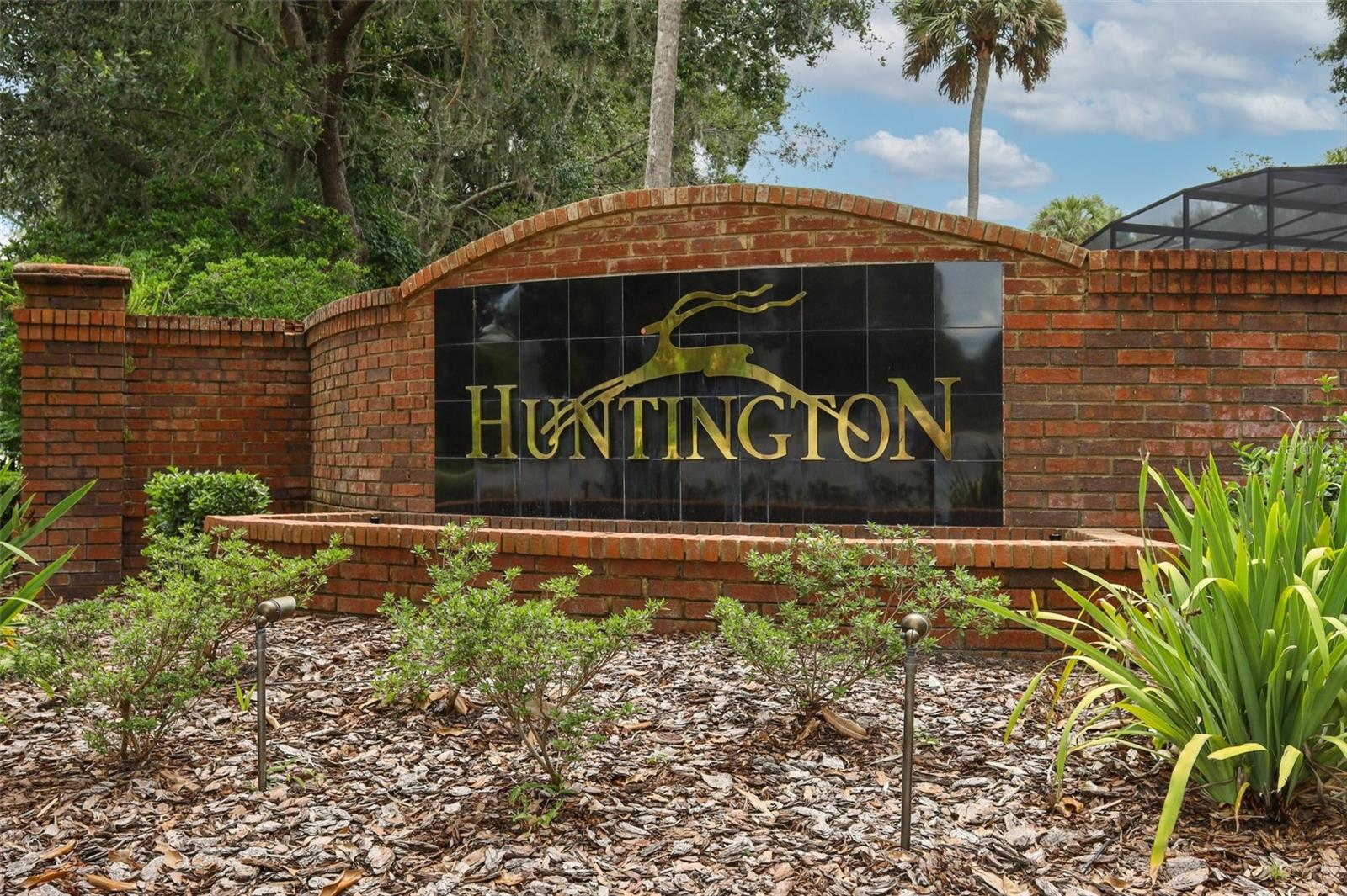 HUNTINGTON PH 2 - Residential