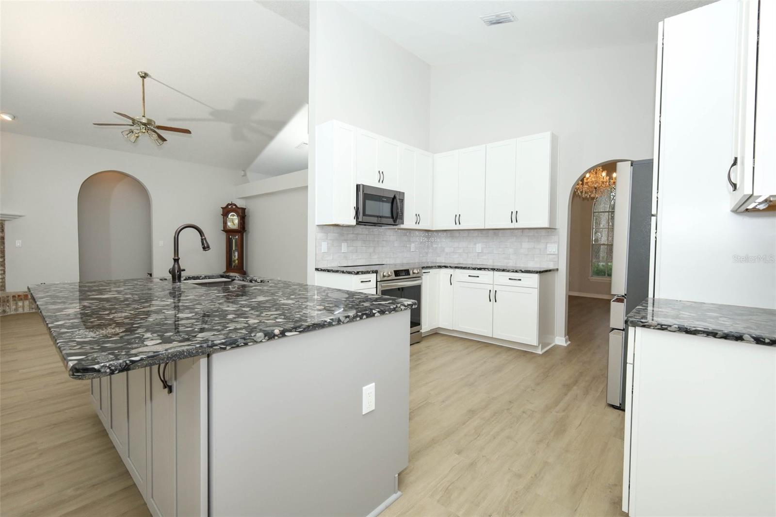 HUNTINGTON PH 2 - Residential