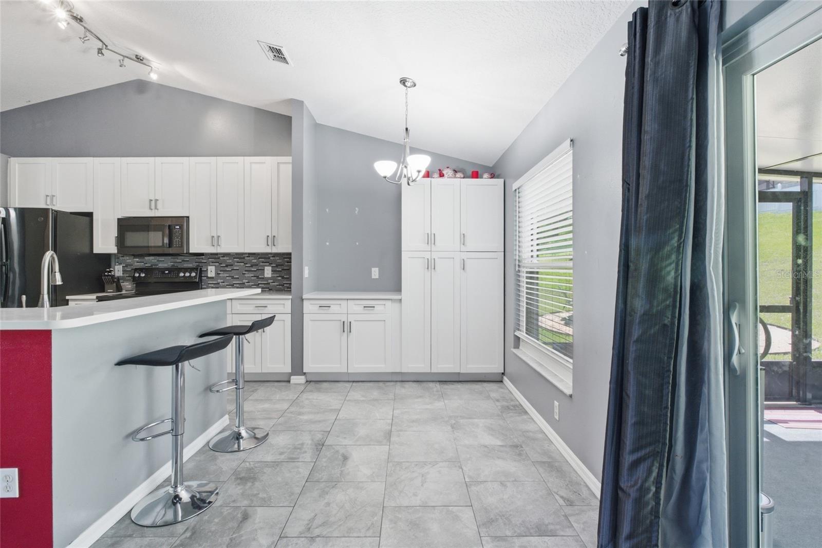 EASTRIDGE PH I - Residential