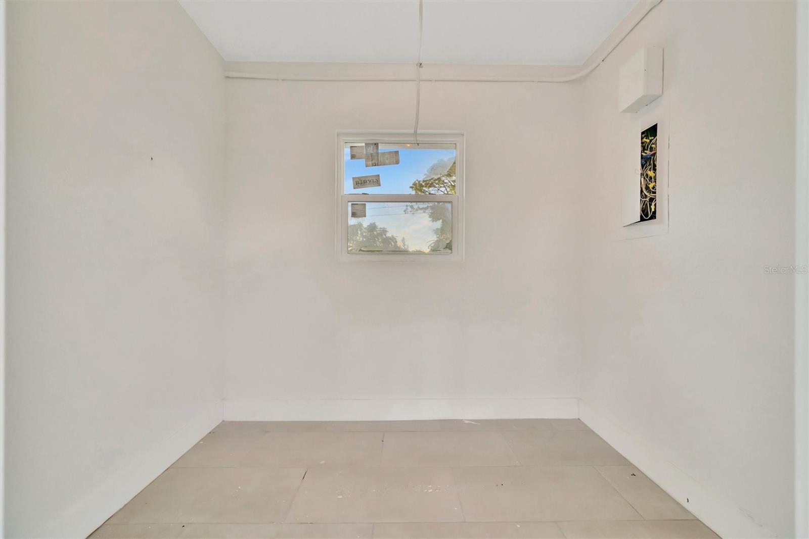 SOUTH GATE - Residential