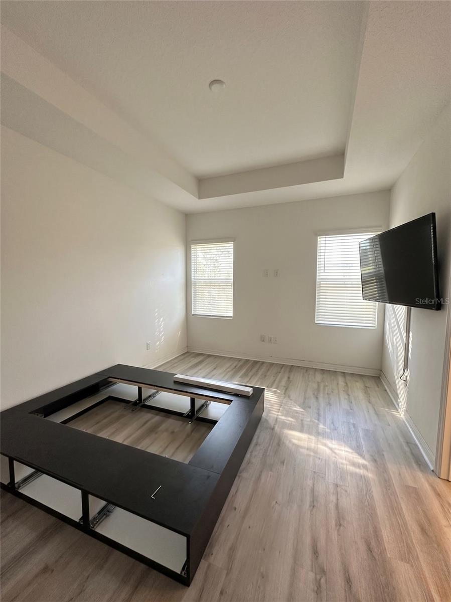 SAWGRASS LNDGS - Residential Lease