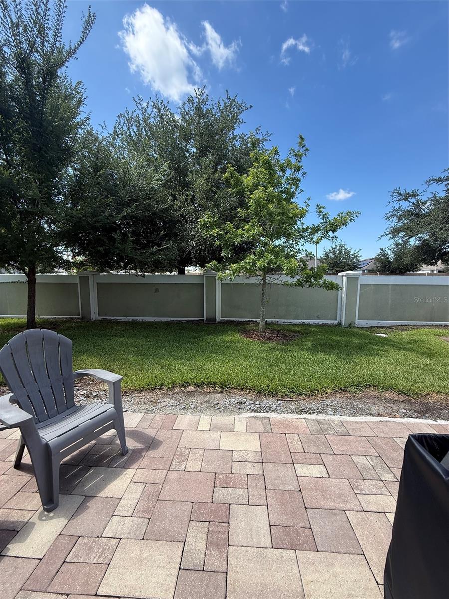 SAWGRASS LNDGS - Residential Lease