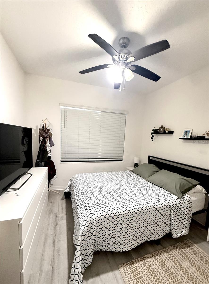 SAWGRASS LNDGS - Residential Lease