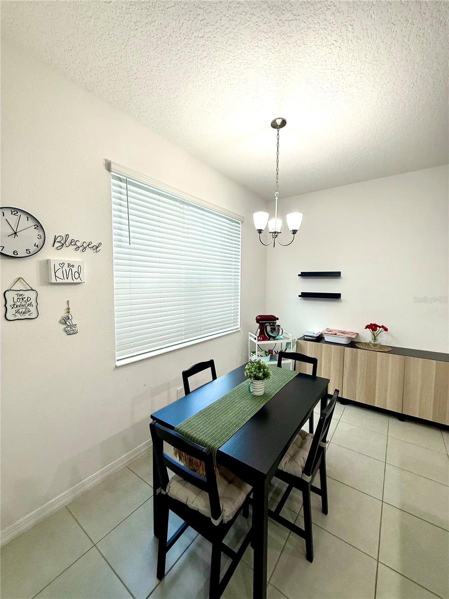 SAWGRASS LNDGS - Residential Lease