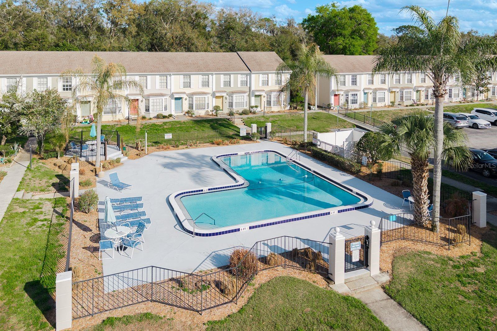 EMBASSY PARK TWNHMS CONDO - Residential