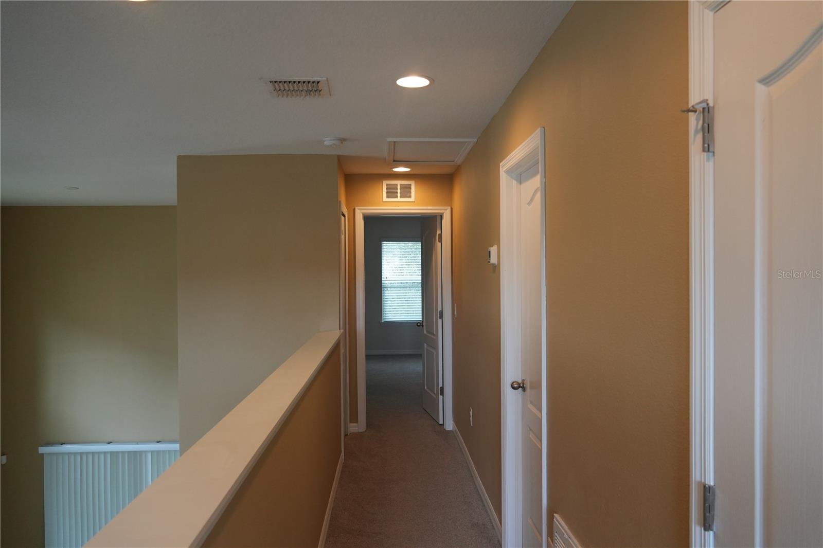 BROADWAY CENTRE TWNHMS - Residential