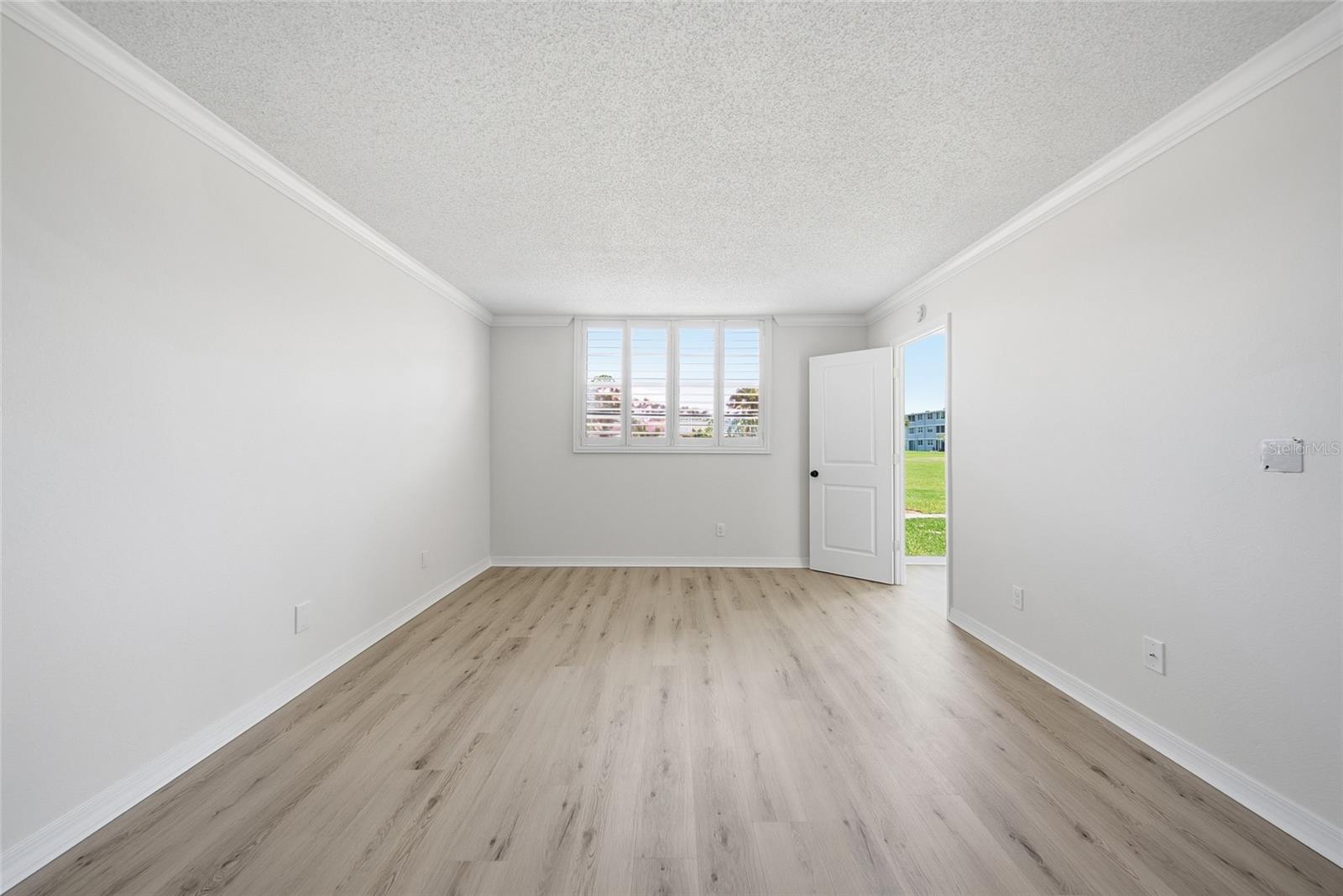 WINSTON PARK NORTHEAST - Residential