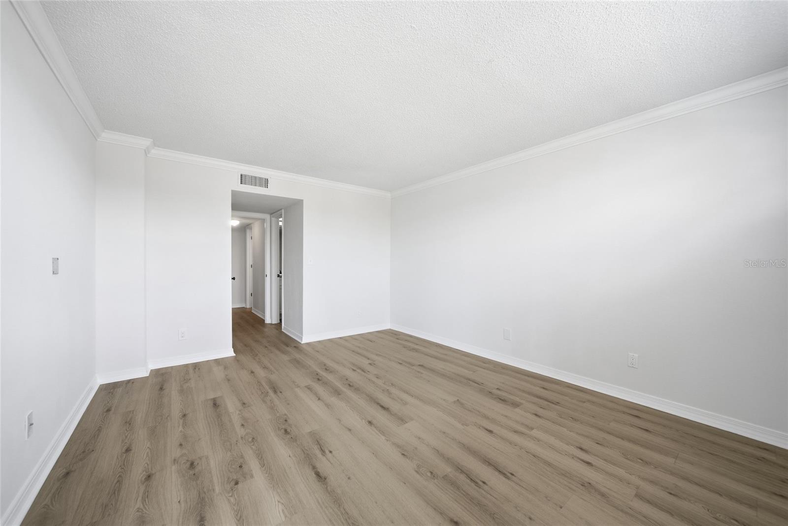WINSTON PARK NORTHEAST - Residential