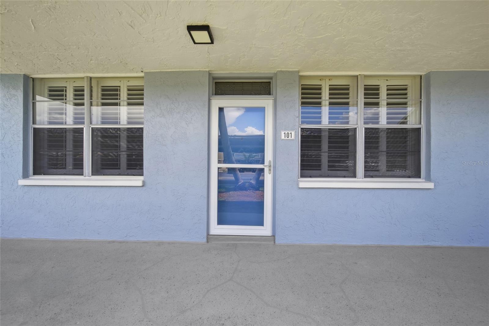 WINSTON PARK NORTHEAST - Residential