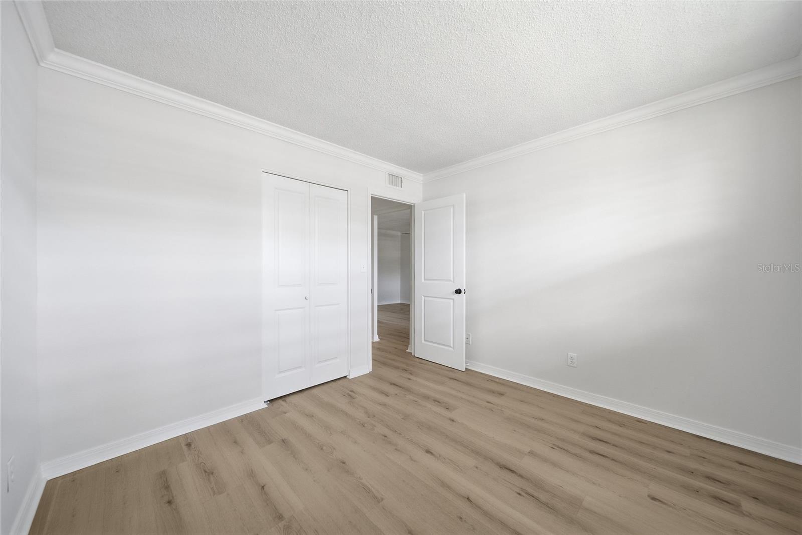 WINSTON PARK NORTHEAST - Residential