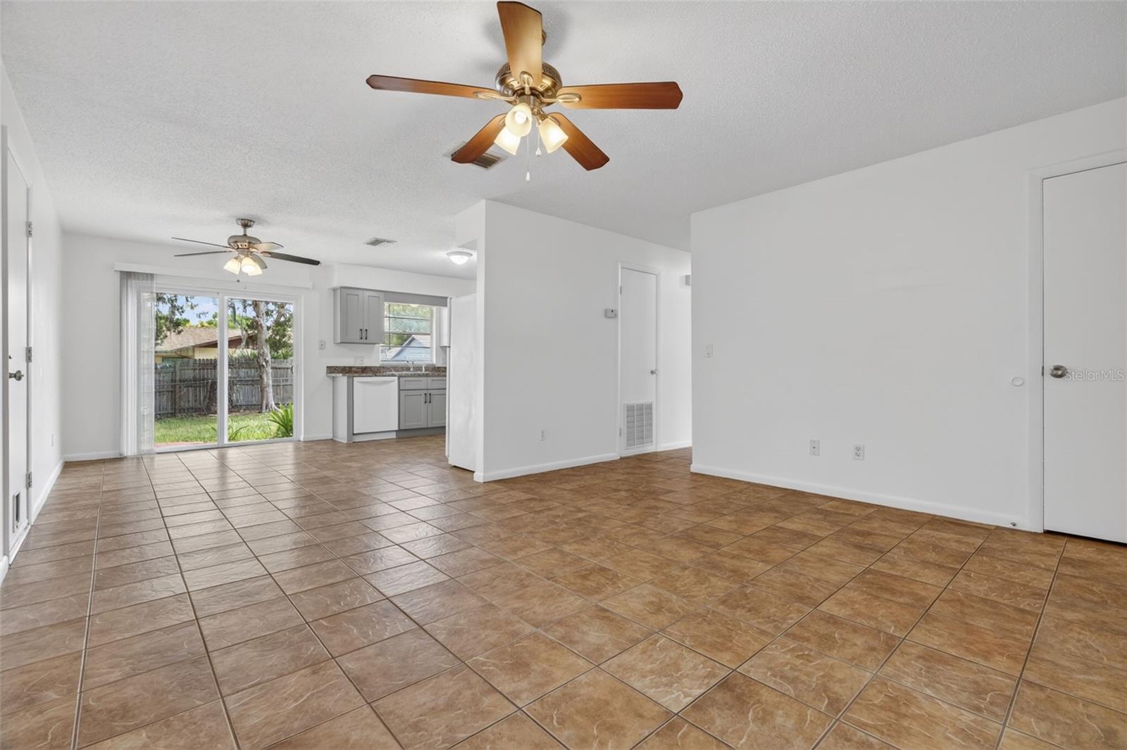 CRYSTAL RIVER HIGHLANDS - Residential