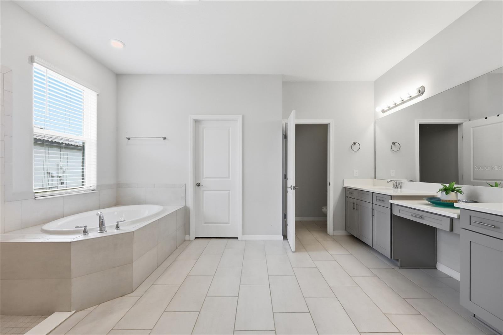 BELLALAGO PH 4K - Residential