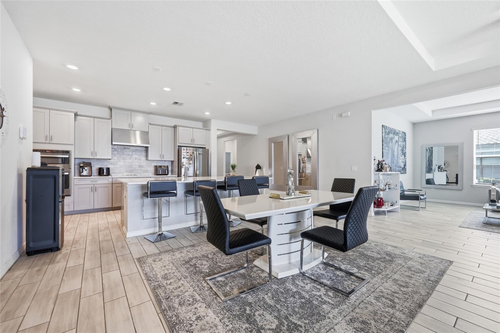 BELLALAGO PH 4K - Residential