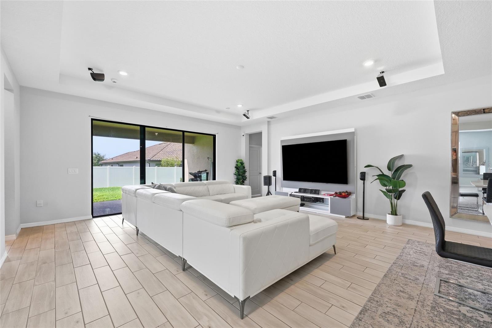 BELLALAGO PH 4K - Residential